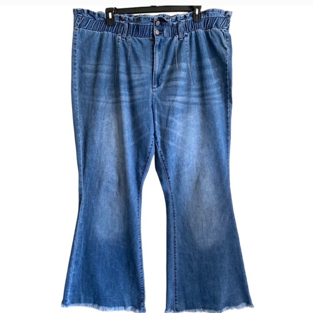 A Beautiful Soul Paper Bag Flare Jeans with Raw Hem